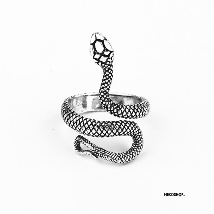 Кольцо в виде змеи Snake